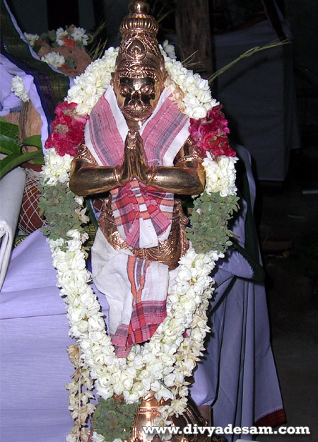 Sarva Mangala Bhaktha Anjaneyar - Ponthavakkam Temple