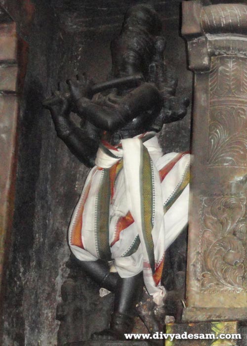 Sri Venugopalan, Sarangapani Temple