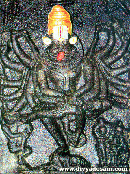 Sri Narasimhar, Keezhpavoor Temple