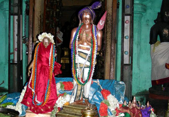 Thiru Mangai Alwar and Kumudha Valli Nachiyar, Tiru Nagari
