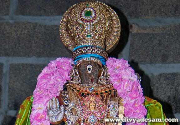 Sri Parthasarathy Swamy Kovil at Thiruvallikeni