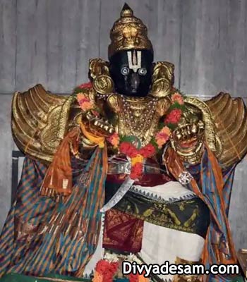Tirunaraiyur Divyadesam Nachiyar Kovil - Kal Garudan